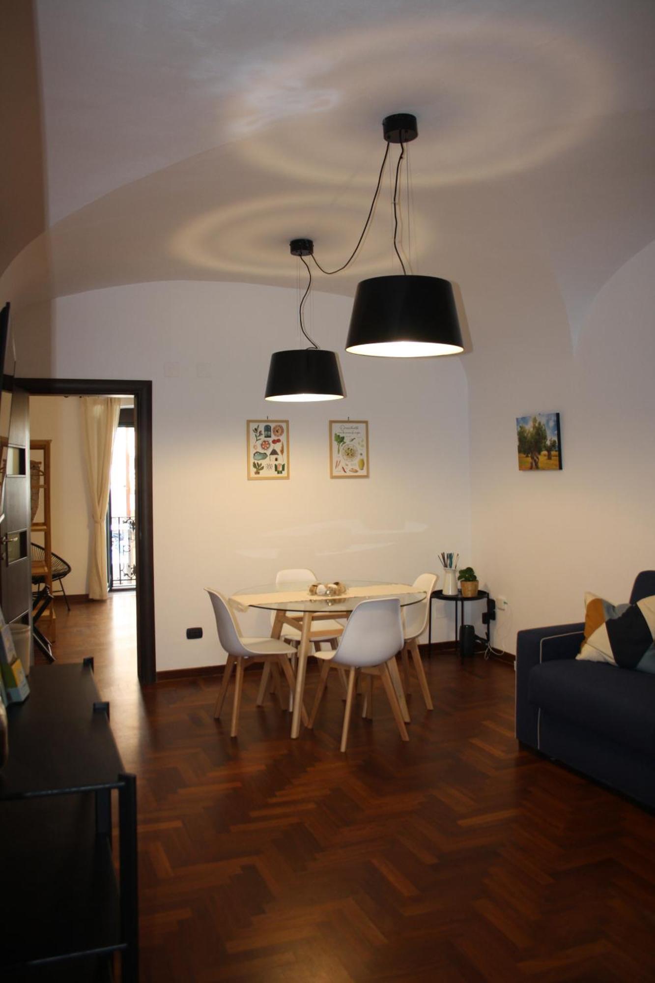 Stefano'S Apartment Bari Bagian luar foto